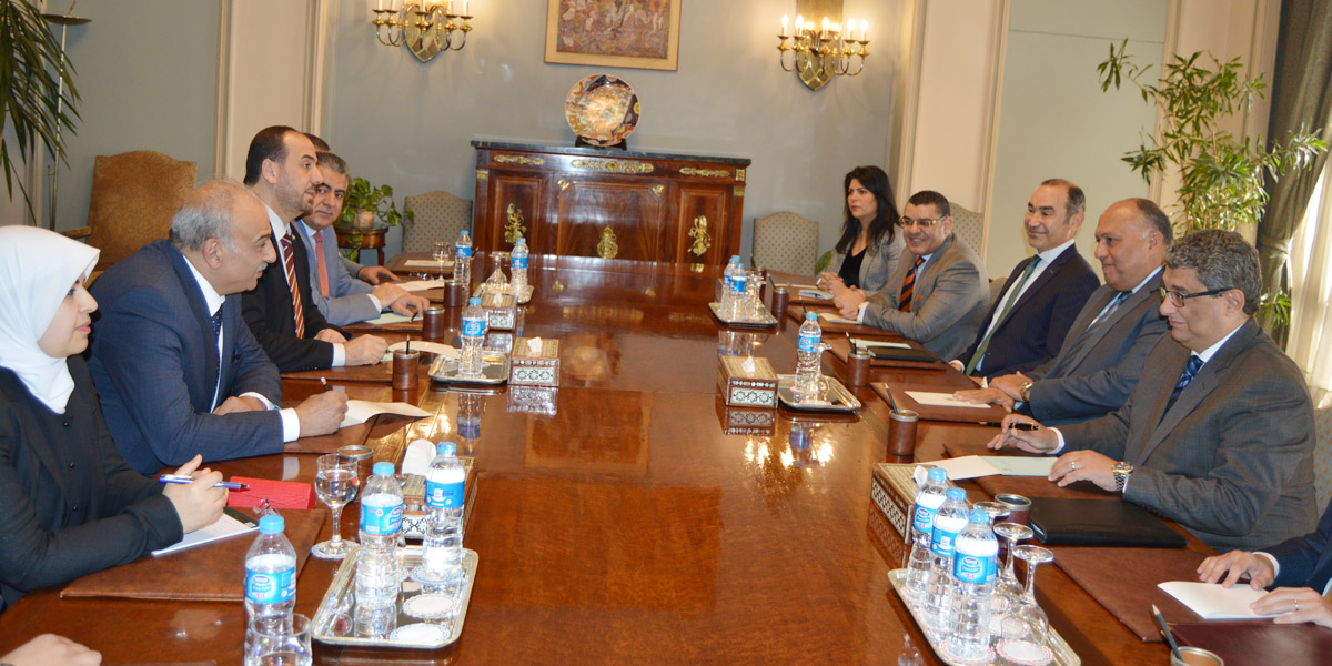   شكري يلتقي أعضاء المكتب الرئاسي للهيئة العليا للتفاوض السورية