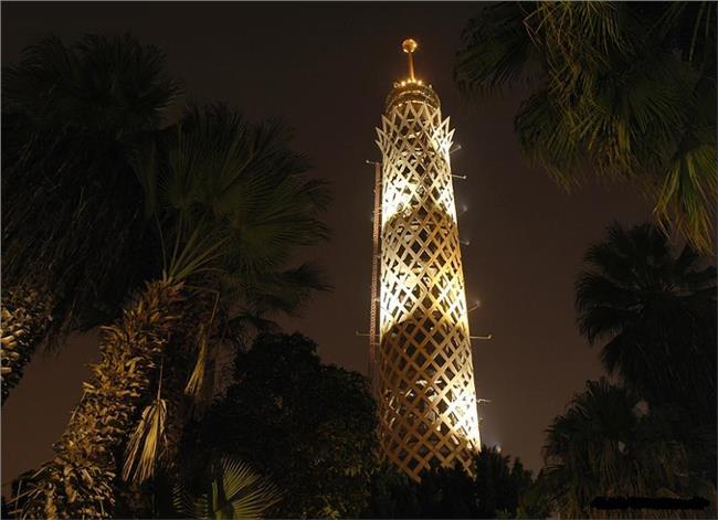   المشاط: بعد قليل إنارة برج القاهرة احتفالا بالربيع الصيني