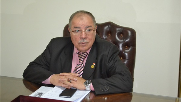   نائب برلماني يجمع توقيعات لمشروع قانون «العمالة الموسمية»