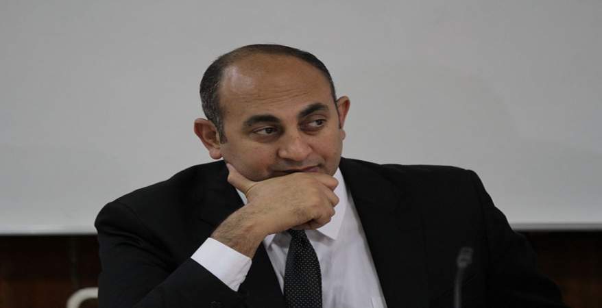   خالد علي يستقيل من «العيش والحرية» ويعتذر لضحية تحرشه الجنسي