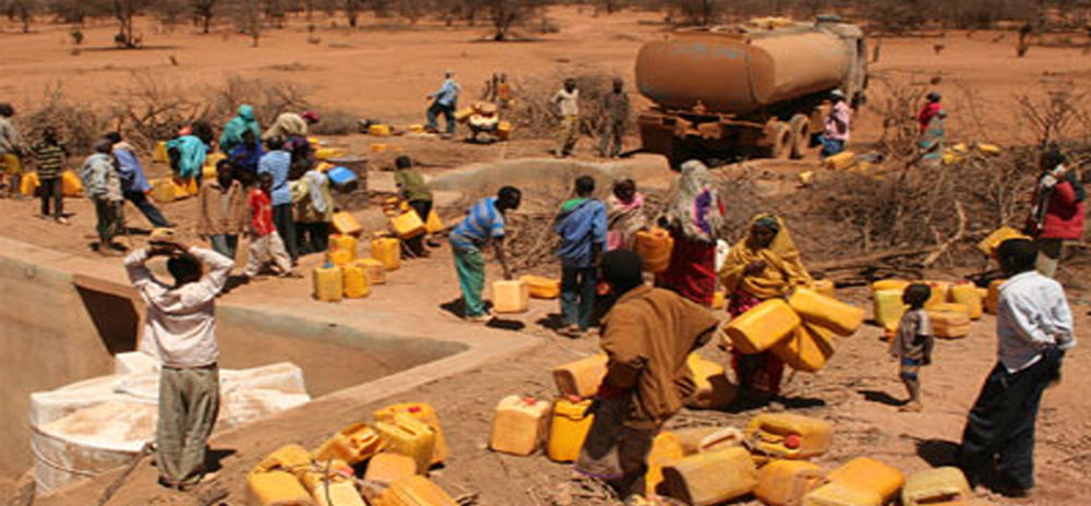   أزمة المياه تلوح فى كيب تاون بجنوب أفريقيا