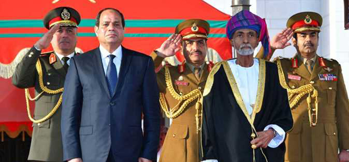   الرئيس يصل سلطنة عمان ويجرى مباحثات مع السلطان قابوس