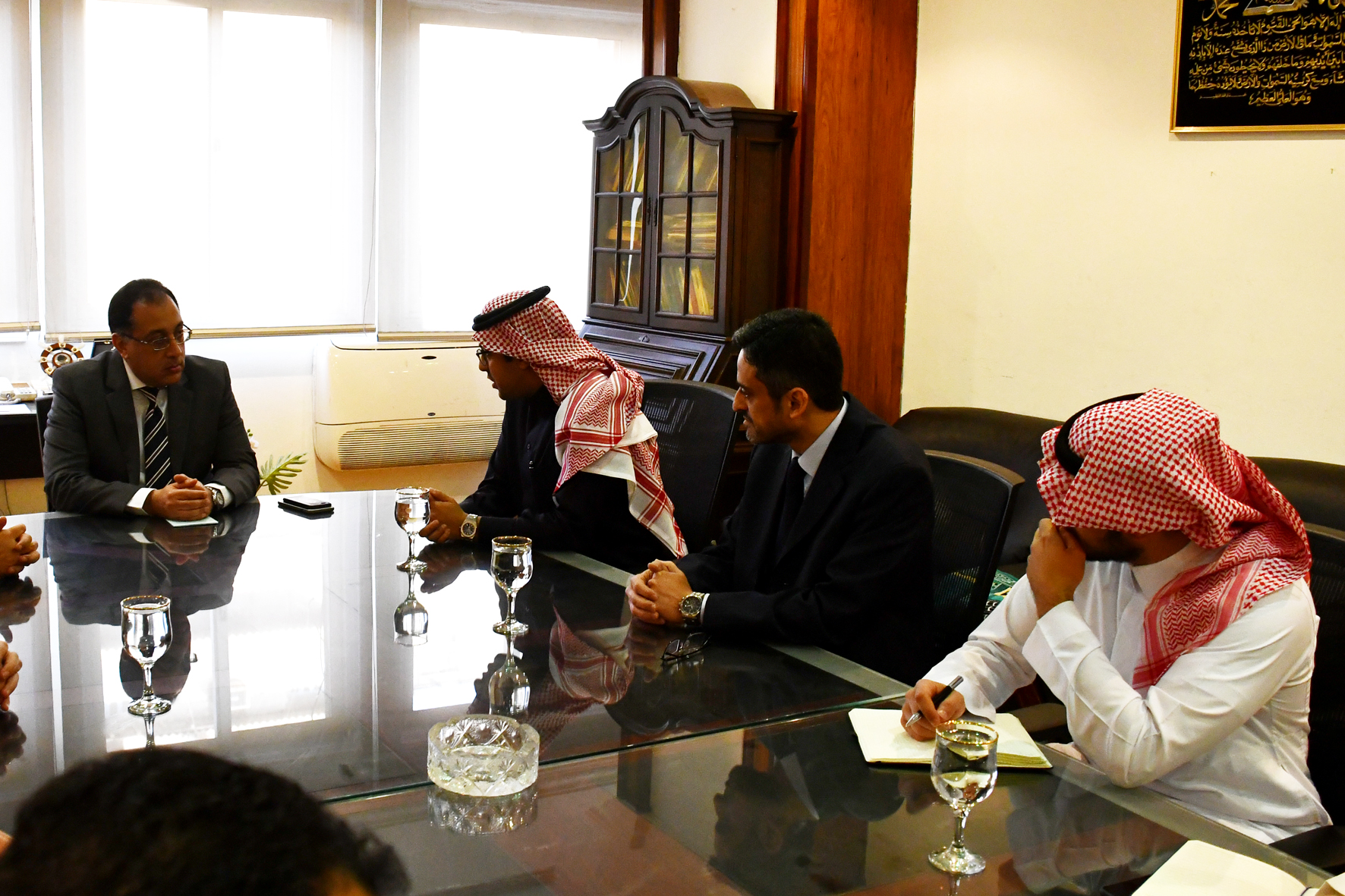   ​«مدبولى» يبحث مع مجموعة «الطيار» السعودية فرص الاستثمار في العلمين الجديدة والعاصمة الإدارية