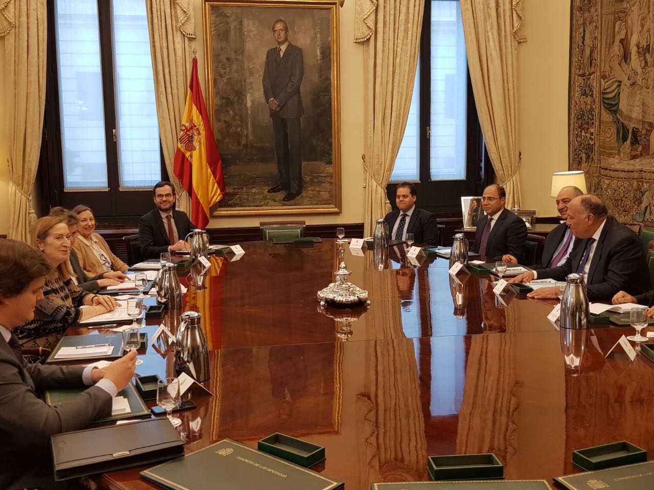   وزير الخارجية يختتم زيارته إلى إسبانيا بمقابلة رئيسة مجلس النواب الإسباني
