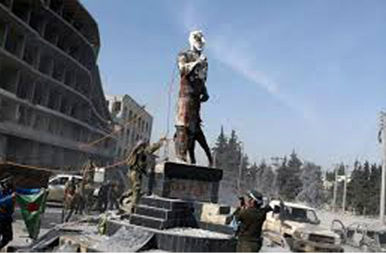   تركيا تدمر تاريخ عفرين.. وتسقط تمثال «كاوا الحداد »