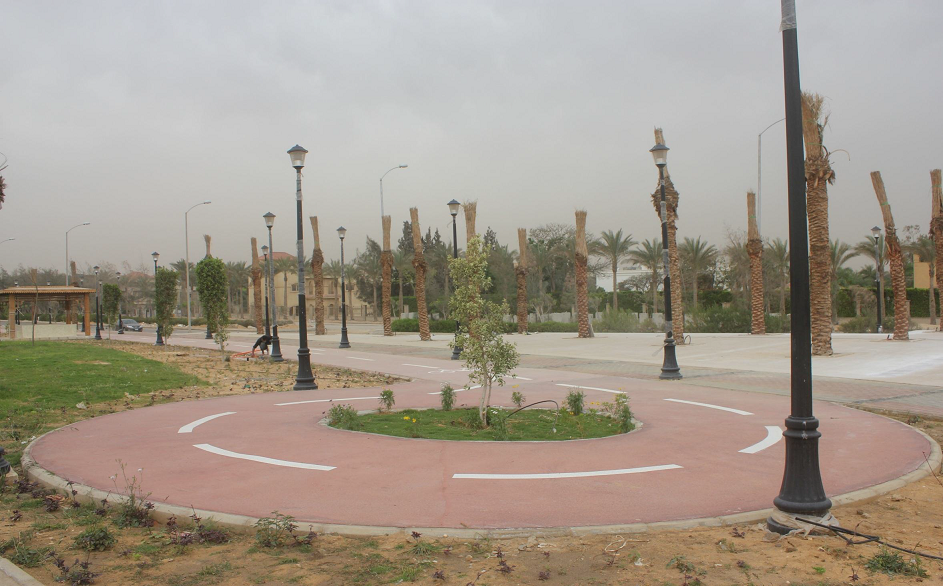   بالصور| حدائق محور جمال عبدالناصر بـ6 أكتوبر تتجمل لاستقبال أعياد الربيع