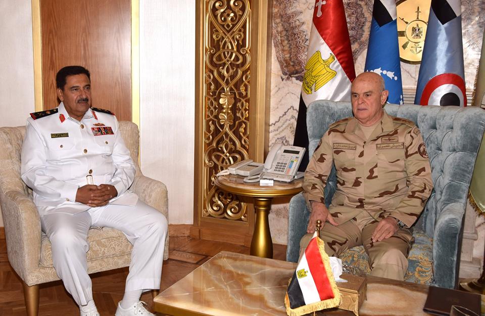   رئيس أركان حرب القوات المسلحة يلتقي مدير الاستخبارات العسكرية بمملكة البحرين