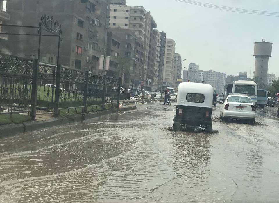   «إدارة المرور».. تناشد السائقين الحذر وعدم زيادة السرعة بسبب سقوط الأمطار