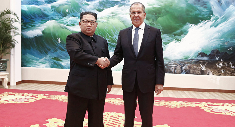   وزير الخارجية الروسى يلتقى زعيم كوريا الشمالية فى بيونج يانج