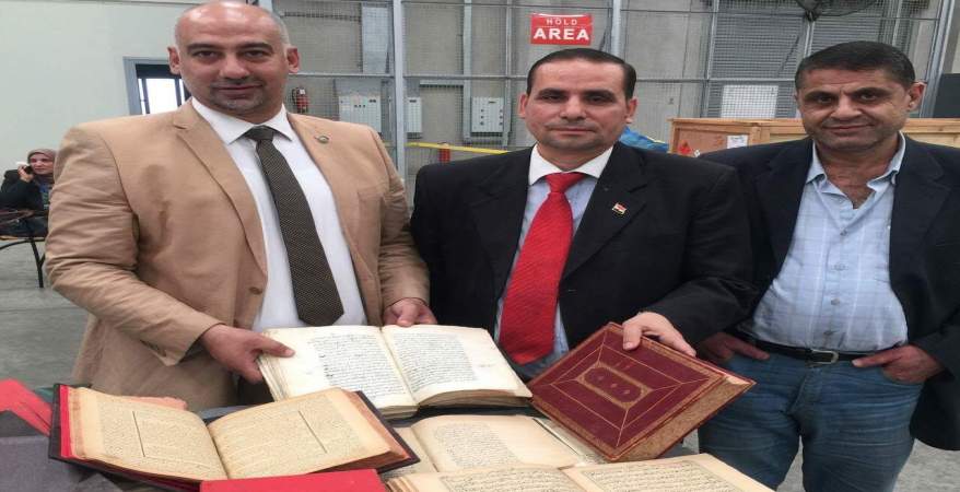   جمارك مطار القاهرة تحبط تهريب مخطوطات نادرة للسعودية