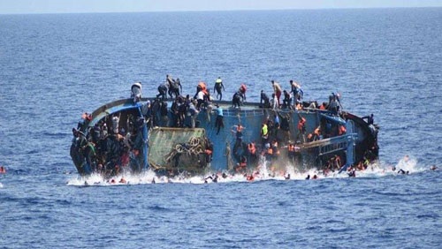   إسبانيا : أنقذنا  366 مهاجرًا أثناء محاولتهم عبورالمتوسط