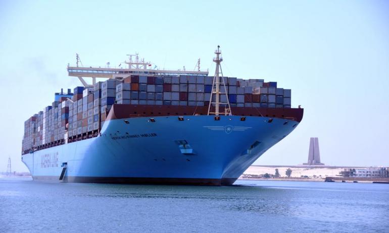   تصدير 44 ألف طن فوسفات من ميناء سفاجا إلى إندونيسيا