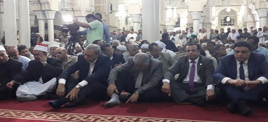   الليلة.. محافظ قنا يشهد الاحتفال بغزوة بدر بمسجد سيدي القنائي