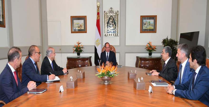   الرئيس السيسى يؤكد حرص مصر مواصلة تعزيز التعاون مع قبرص والربط الكهربائى بين البلدين