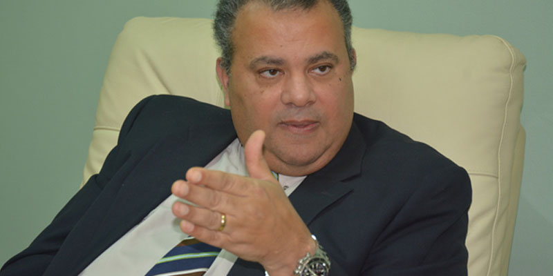   الدكتور القس أندريه زكي رئيس الطائفة الإنجيلية في مصر: لن أسمح بفوضي مذهبية أو عقائدية