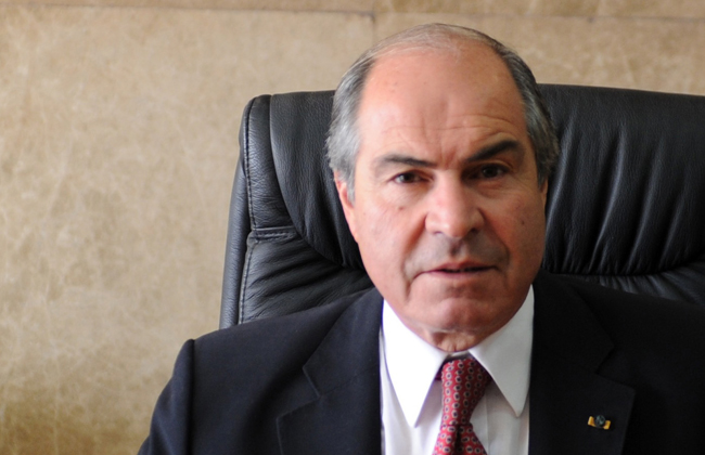   عاجل| استقالة رئيس الوزراء الأردنى من منصبه