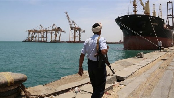   الحوثيون يوافقون على تسليم ميناء الحديدة للأمم المتحدة بشرط