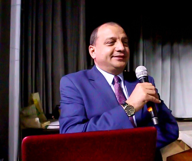   رئيس جامعة بني سويف لا واسطة ولا محسوبية في منح العلاوة التشجيعية