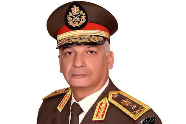   فيديو.. وزير الدفاع يتفقد قوات التأمين بشمال سيناء