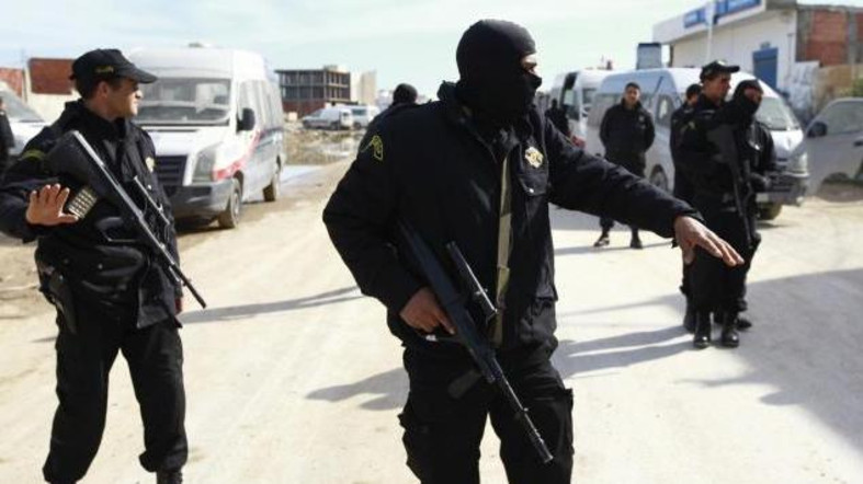   شاهد تفاصيل ||9 من قوات الحرس الوطني التونسى يلقون مصرعهم فى «كمين» إرهابى