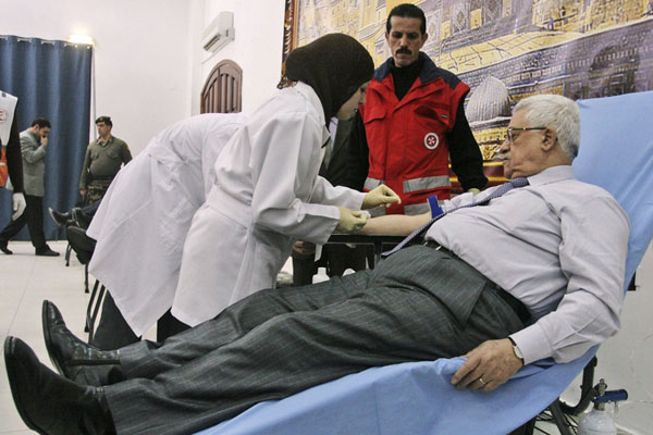   عاجل| نقل الرئيس الفلسطيني إلى المستشفى