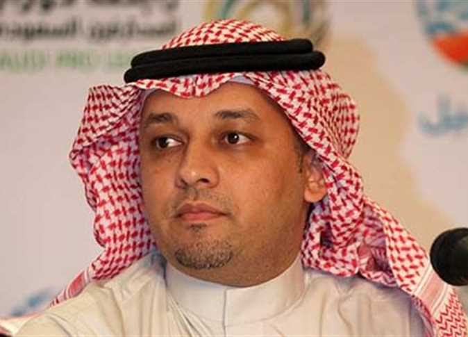   رسمياً .. عادل عزت يستقيل من رئاسة الاتحاد السعودي لكرة القدم