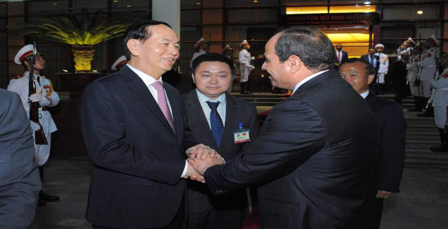   عاجل| رئيس فيتنام يصل قصر الاتحادية لبدء المباحثات مع السيسي