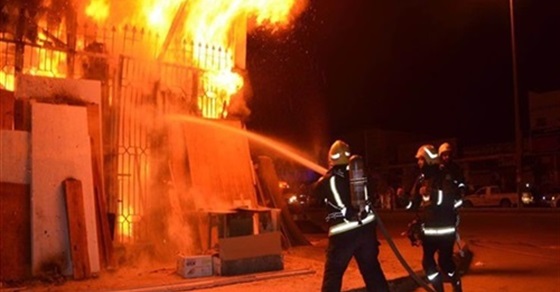   «الحماية المدنية» تسيطر علي حريق فى الموسكى