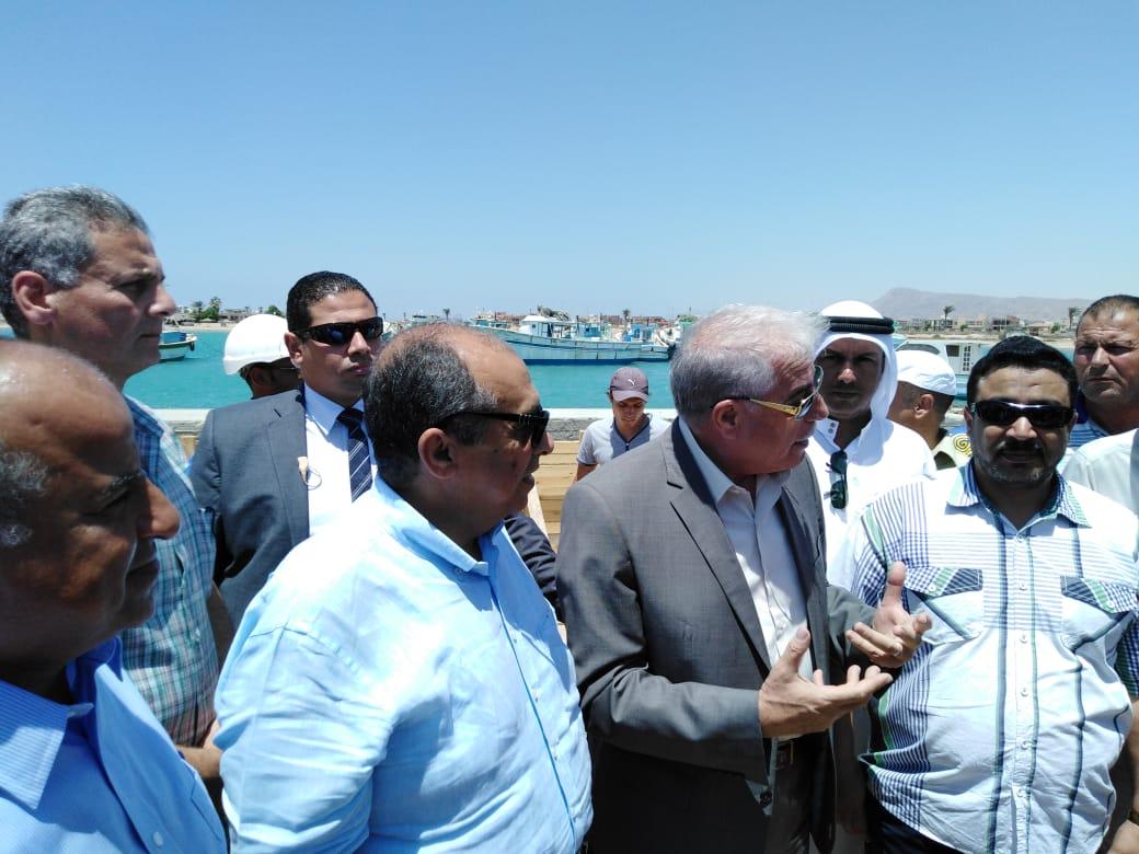   وزير الزراعة يتفقد أعمال تطوير وتوسيع ميناء الصيد بالطور في محافظة جنوب سيناء ويوجه بالانتهاء منه قبل نهاية العام