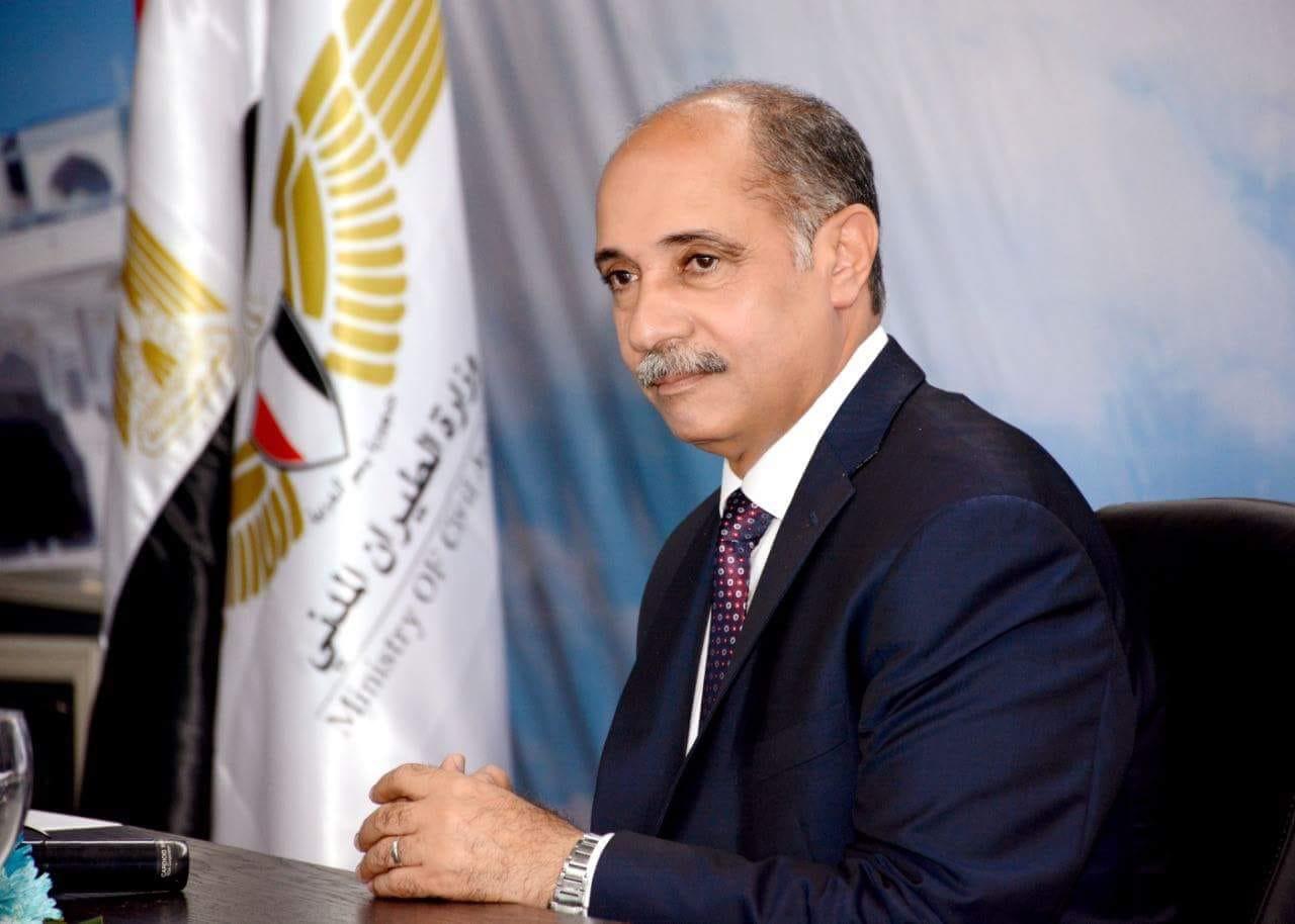   وزير الطيران يقوم بجولة تفقدية مفاجئة لمطار القاهرة   