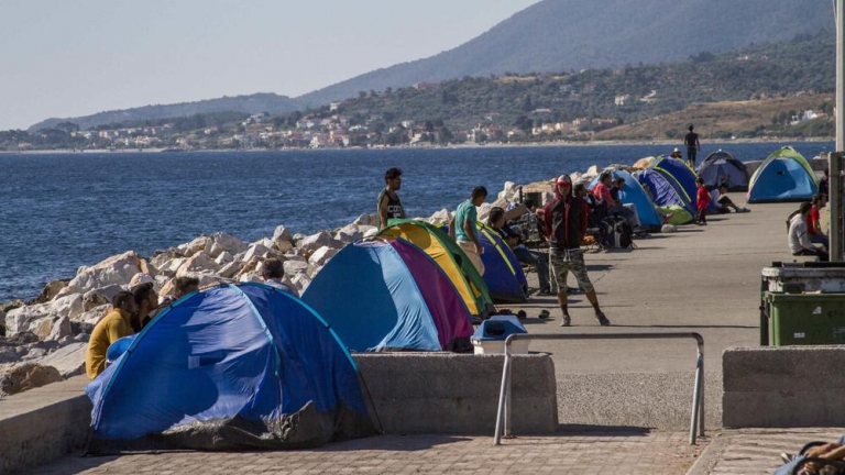   منظمات المجتمع المدني تحث اليونان على معالجة الأوضاع «المخزية» بمخيمات اللاجئين