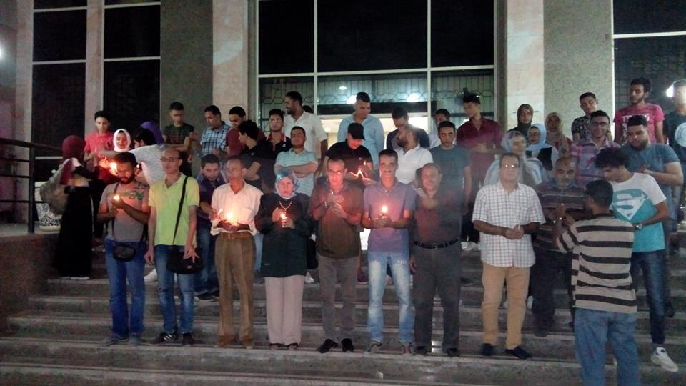   وقفة رمزية بالشموع لإحياء ذكرى شهداء محرقة قصر ثقافة بني سويف