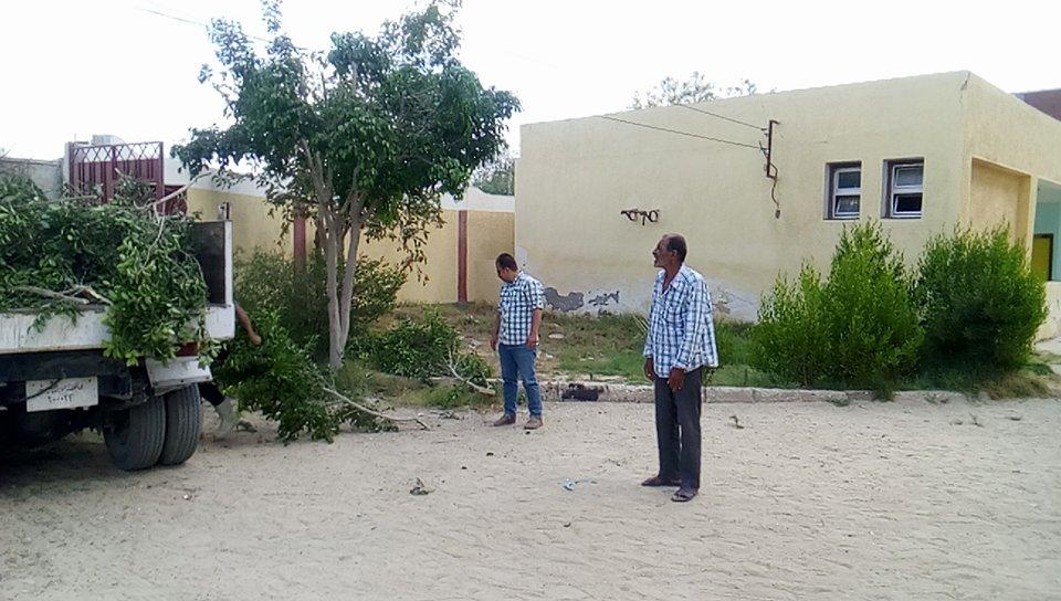   حملة للنظافة عامة بمدرسة «محمود مطرود الأبتدائية» في قرية «أبوصوير البلد»