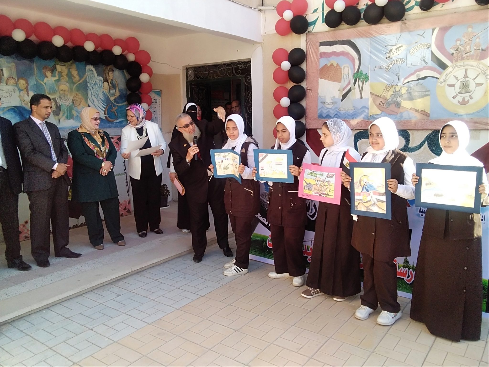   صور|| مدارس كفر الشيخ تحتفل بنصر أكتوبر بـ«عروض فنية ومسرحية»