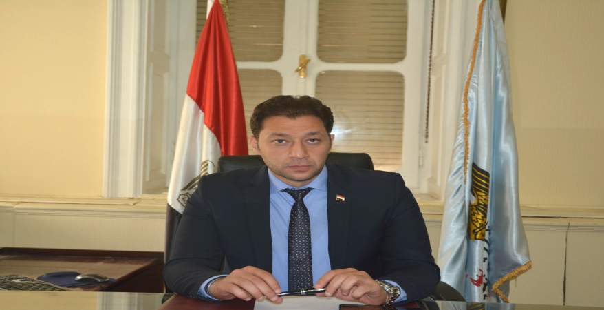   أحمد خيرى المتحدث باسم وزارة التربية والتعليم يتقدم باستقالته
