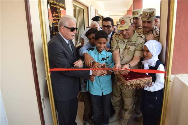  المتحدث العسكرى: افتتاح مدرستين للتعليم الأساسى لخدمة التجمعات البدوية والنائية بجنوب سيناء  