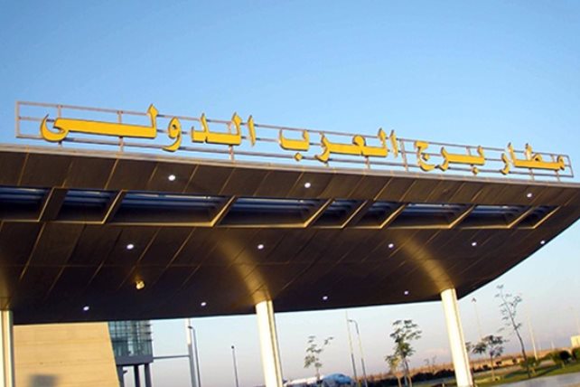   جمارك مطار برج العرب تحبط تهريب «طائرة» مزودة بكاميرا
