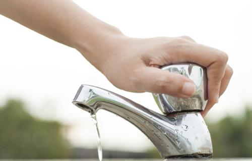   المواطنين في «الوني و ترعة خمسة» محرومين من مياه الشرب