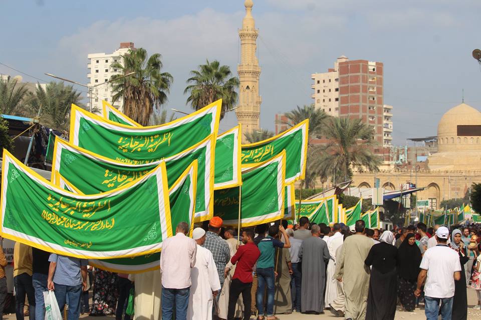   صور|| الطريقة البرهامية تبدأ الإحتفال بمولد الدسوقي فى كفر الشيخ