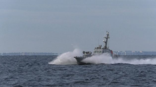   روسيا تحتجز 3 سفن حربية أوكرانية شرق القرم