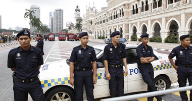   اعتقال 21 شخصًا في أعمال شغب بسبب نزاع حول نقل معبد هندي بماليزيا