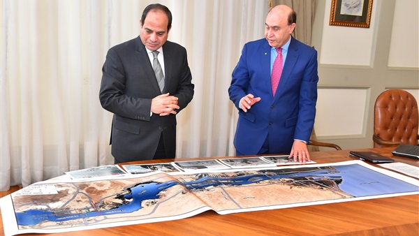   بسام راضى: الرئيس السيسى يبحث مع مميش تطوير العمل فى المنطقة الاقتصادية لقناة السويس