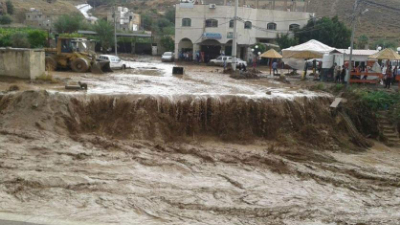  ارتفاع ضحايا السيول والأمطار في الأردن إلى 10 وفيات