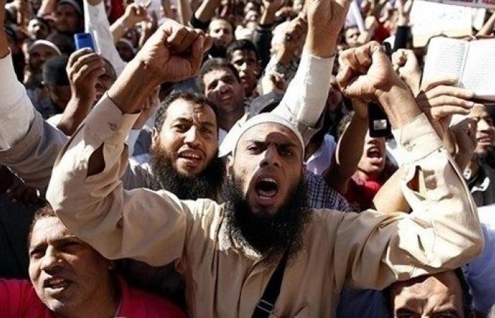   مناهج «الجبهة السلفية» بمصر لتجنيد الشباب بمعسكرات الجهاد المسلح