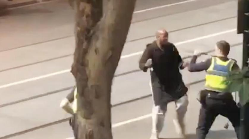   الشرطة الاسترالية: مصرع شخص طعنا ولا مؤشرات على صلة بالإرهاب