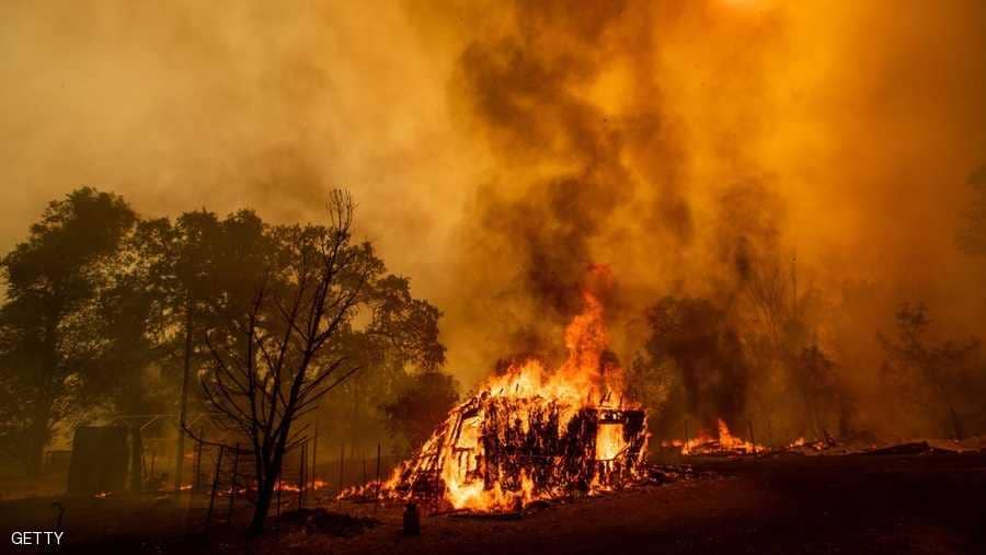   ارتفاع عدد ضحايا حرائق كاليفورنيا إلى 23 قتيلا 
