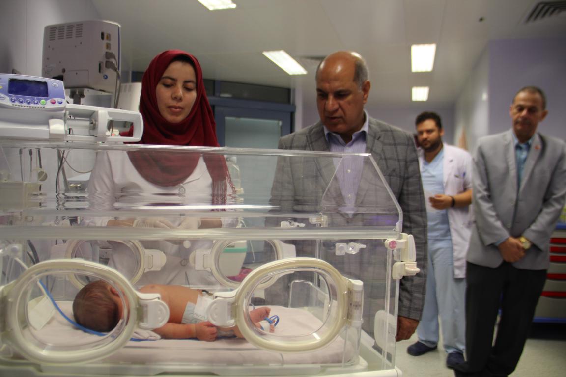   بالصور|| رئيس جامعة كفر الشيخ نقدم الرعاية الطبية للأطفال لضمان نمو صحى 