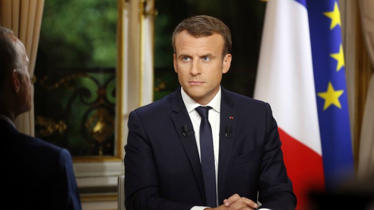   ضبط 6 أشخاص للاشتباه في تخطيطهم لهجوم ضد الرئيس الفرنسي