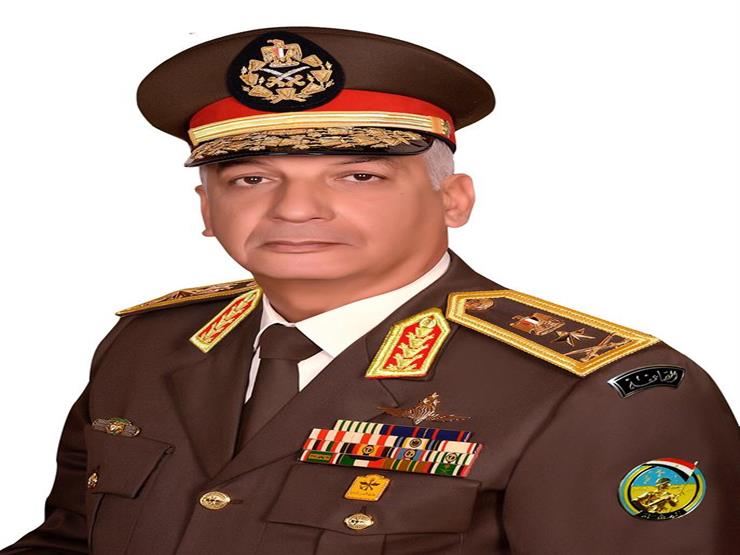   وزير الدفاع يشهد الاحتفال بانتهاء فترة إعداد دفعة نوفمبر 2018