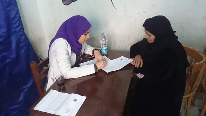   بالصور|| الكشف على 586 حالة بالقافلة الطبية التابعة لجامعة جنوب الوادى بقرية الصعايدة بدشنا شمال محافظة قنا    